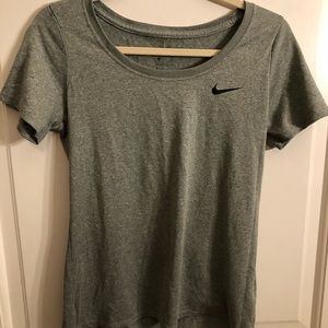 gray nike dri-fit t-shirt